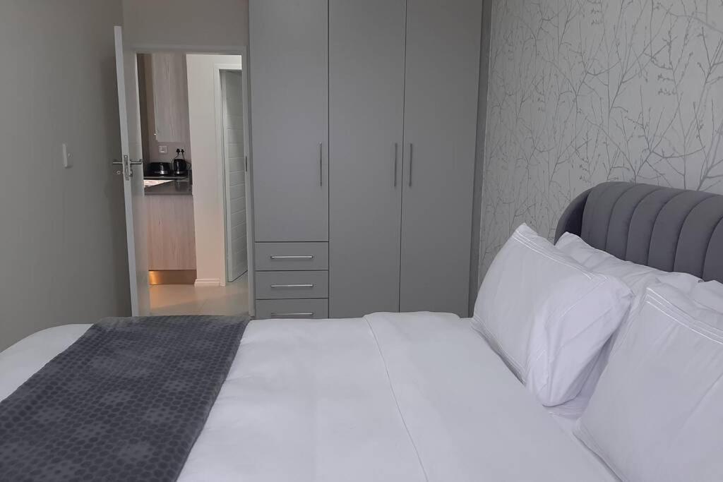 Mikeys Place On New: 2Bed2Bath No.1 With Free Wifinetflix Midrand Exterior foto