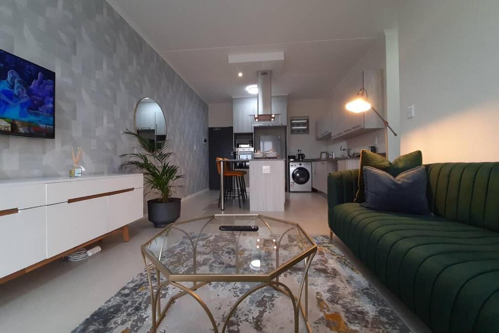 Mikeys Place On New: 2Bed2Bath No.1 With Free Wifinetflix Midrand Exterior foto